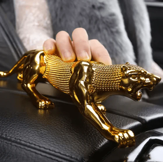 Luxury Cheetah Sculptur